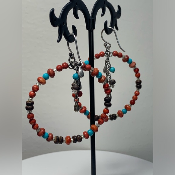 Silpada Rare Sterling Silver Coral, Turquoise, Wood, Shell Bead Hoop Earrings - Picture 4 of 16